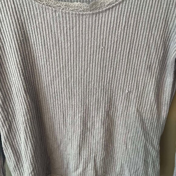 Pink Rose Cropped Top Size Medium - Picture 5 of 6